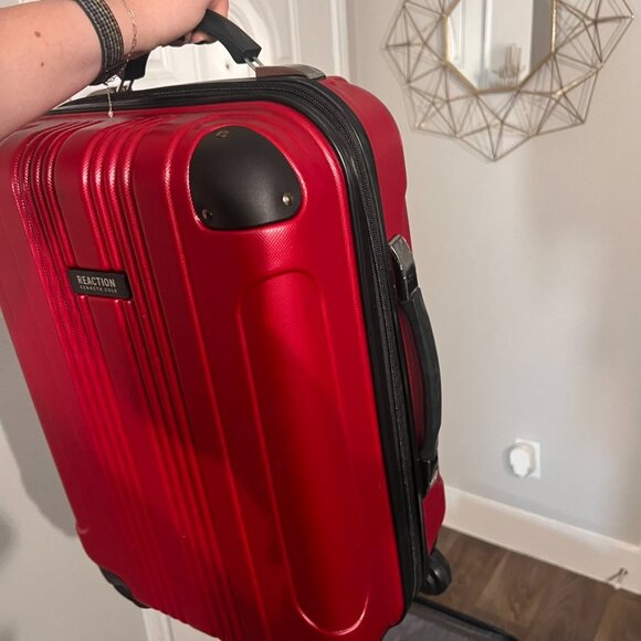 Kenneth Cole Hardshell Suitcase Luggage Set - Picture 11 of 11